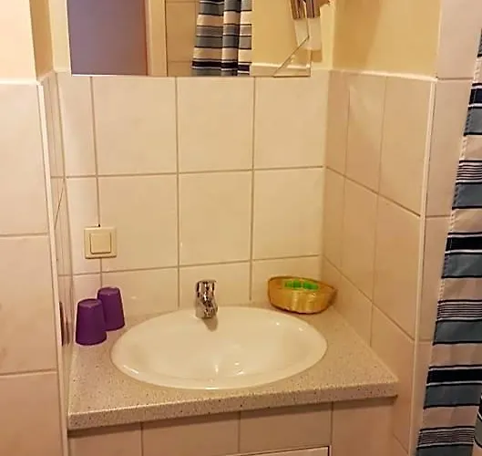 Deutsches Haus Francop Hotel 2*